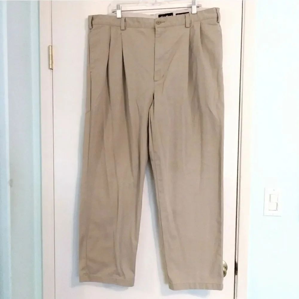 Eddie Bauer Men Classic Fit Tan Khaki Pants